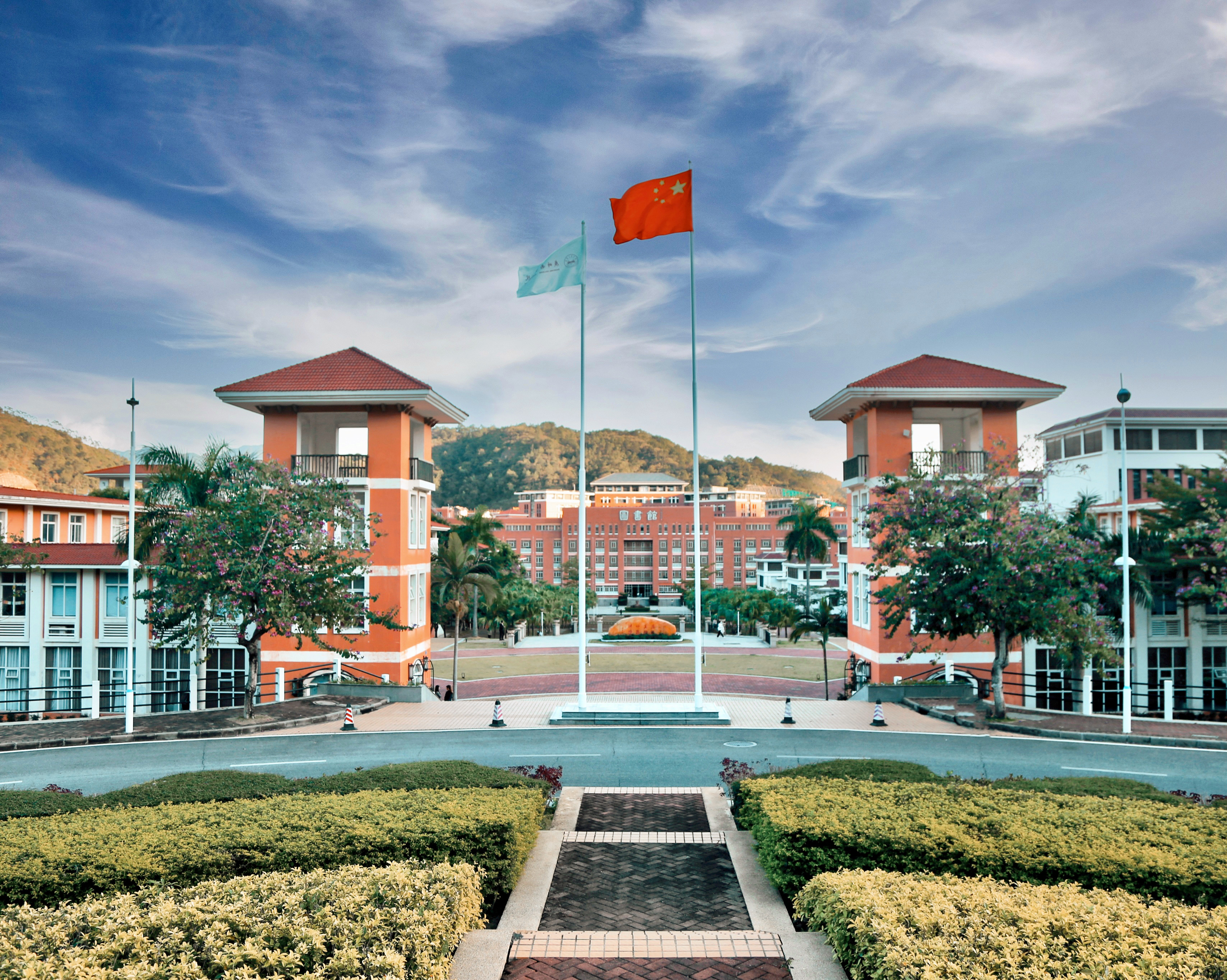 广州南方学院2024年成人高考招生简章